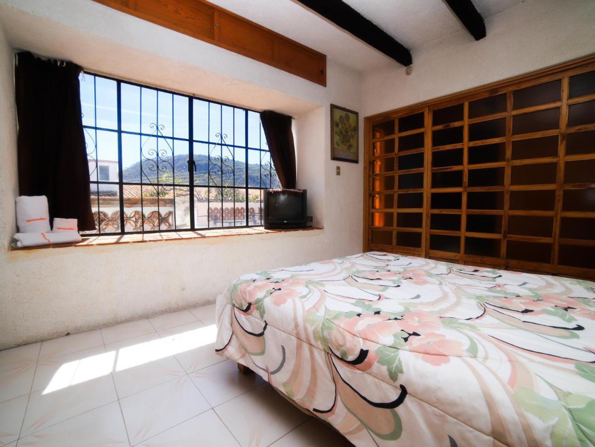 Casa De Las Cruces Taxco Eksteriør billede