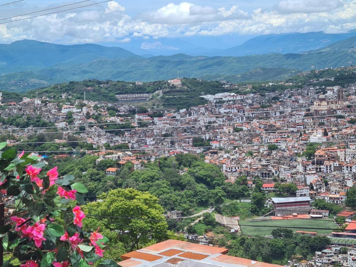 Casa De Las Cruces Taxco Eksteriør billede